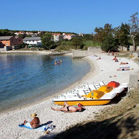 Family Friendly With A Swimming Pool - 21314 Apartament